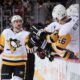 Bļugers savu 100. spēli NHL atzīmē ar rezultatīvu piespēli un "Penguins" uzvaru